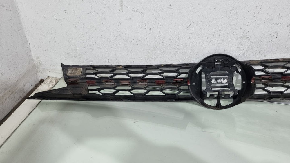 Grade Diant Volkswagen Polo GTS 2023/2024