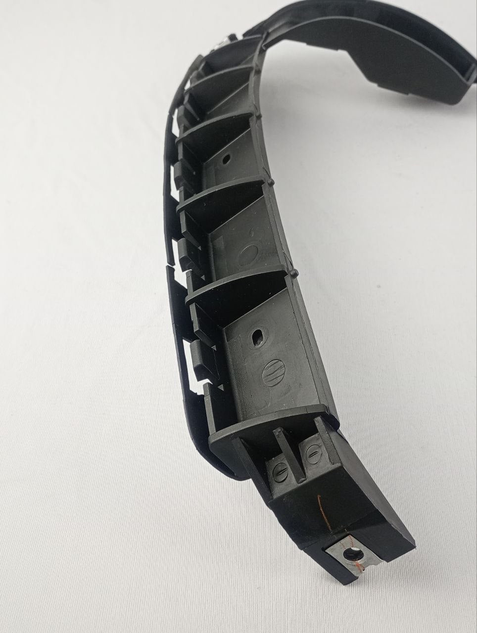 Suporte Lateral Para-Choque Dianteiro Esquerdo Toyota/Honda 2010/2020 Novo