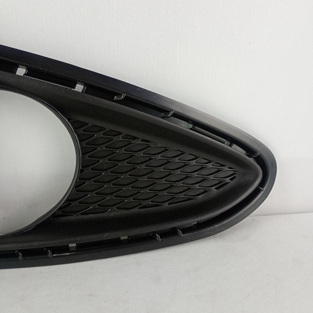 Moldura Farol Milha Dir Hyundai HB20 2013/2015 Nova