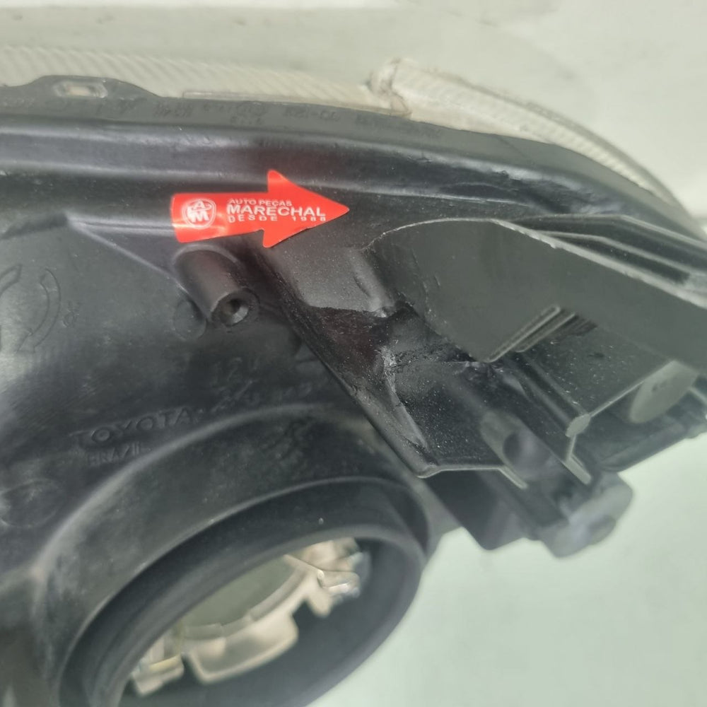 Farol Diant Dir Toyota Etios 2015/2019