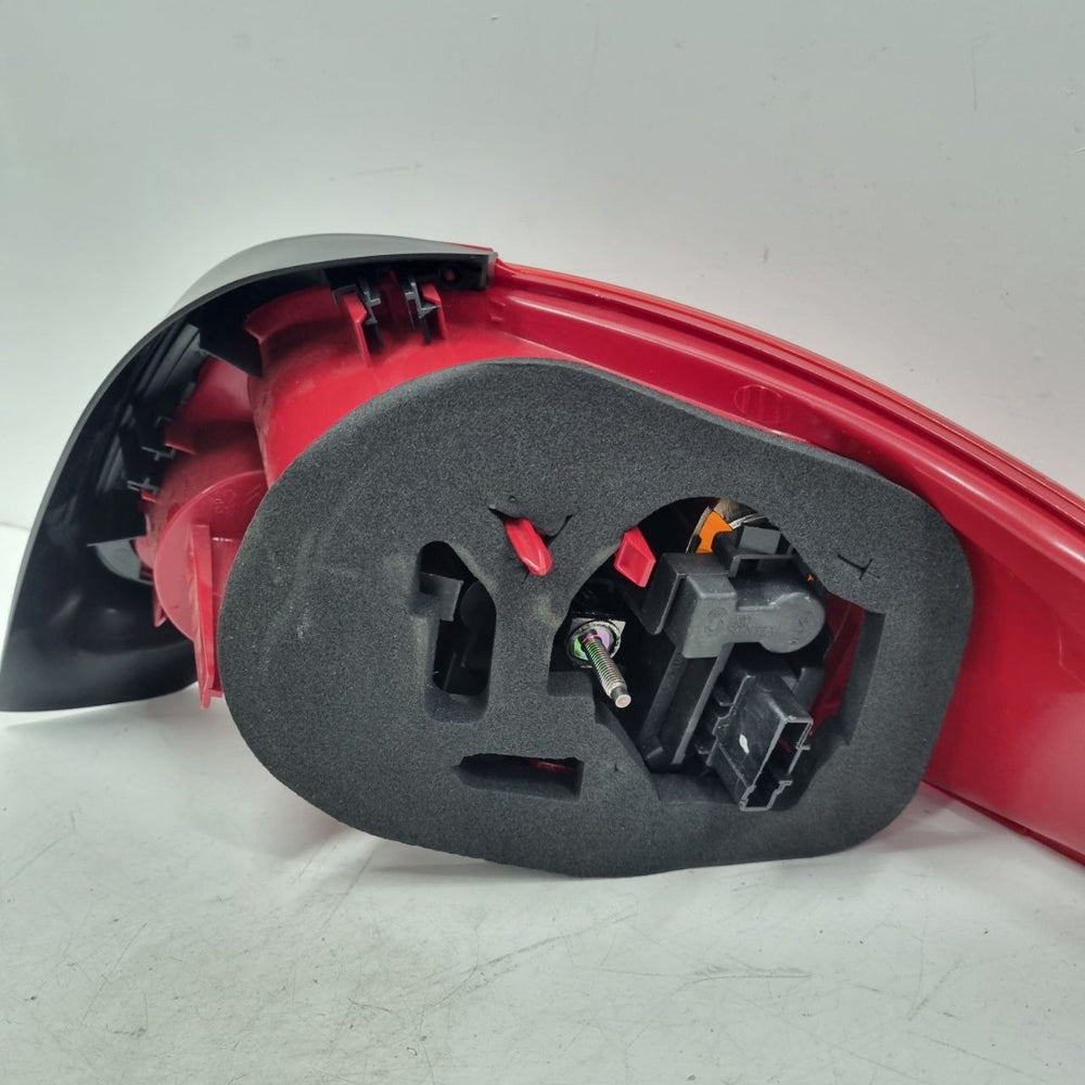 Lanterna Tras Dir Peugeot 206 1999/2010