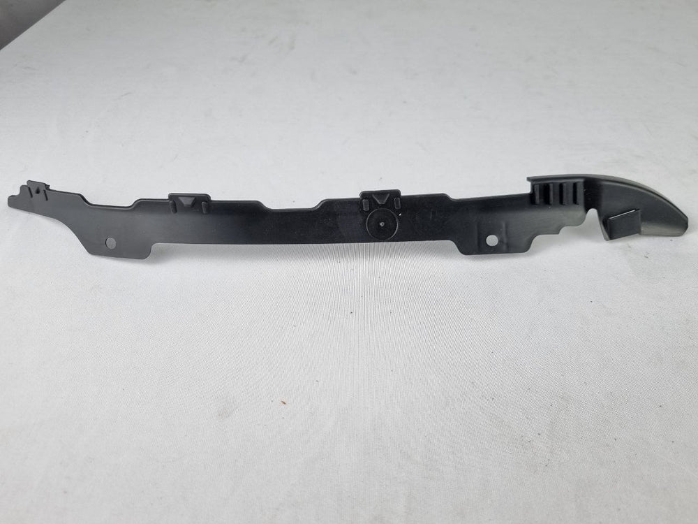 Guia Suporte Para-choque Diant Dir Volkswagen up! 2014/2022