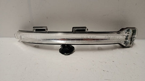 Pisca Retrovisor Dir VW Golf 2015/2020 Usado