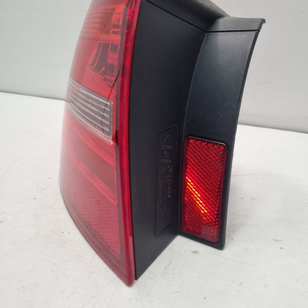 Lanterna Tras Dir Audi A4 2008/2016