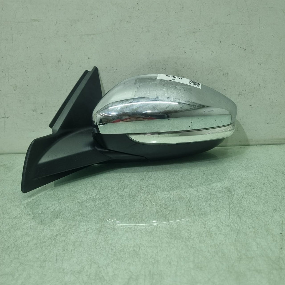 Retrovisor lado esq peugeot 208 ano 2020 a 2024