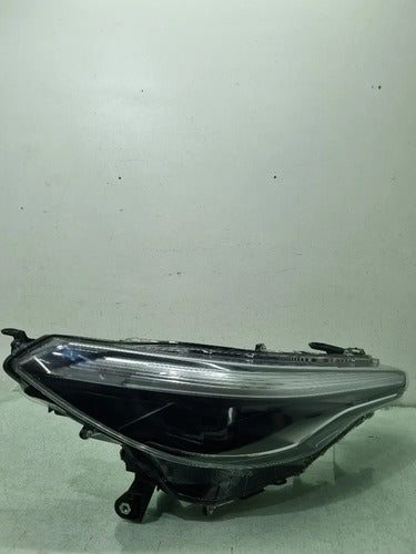 Farol Direito Corolla Cross 2023/25c/led C/drl Recuperado Direito/passageiro