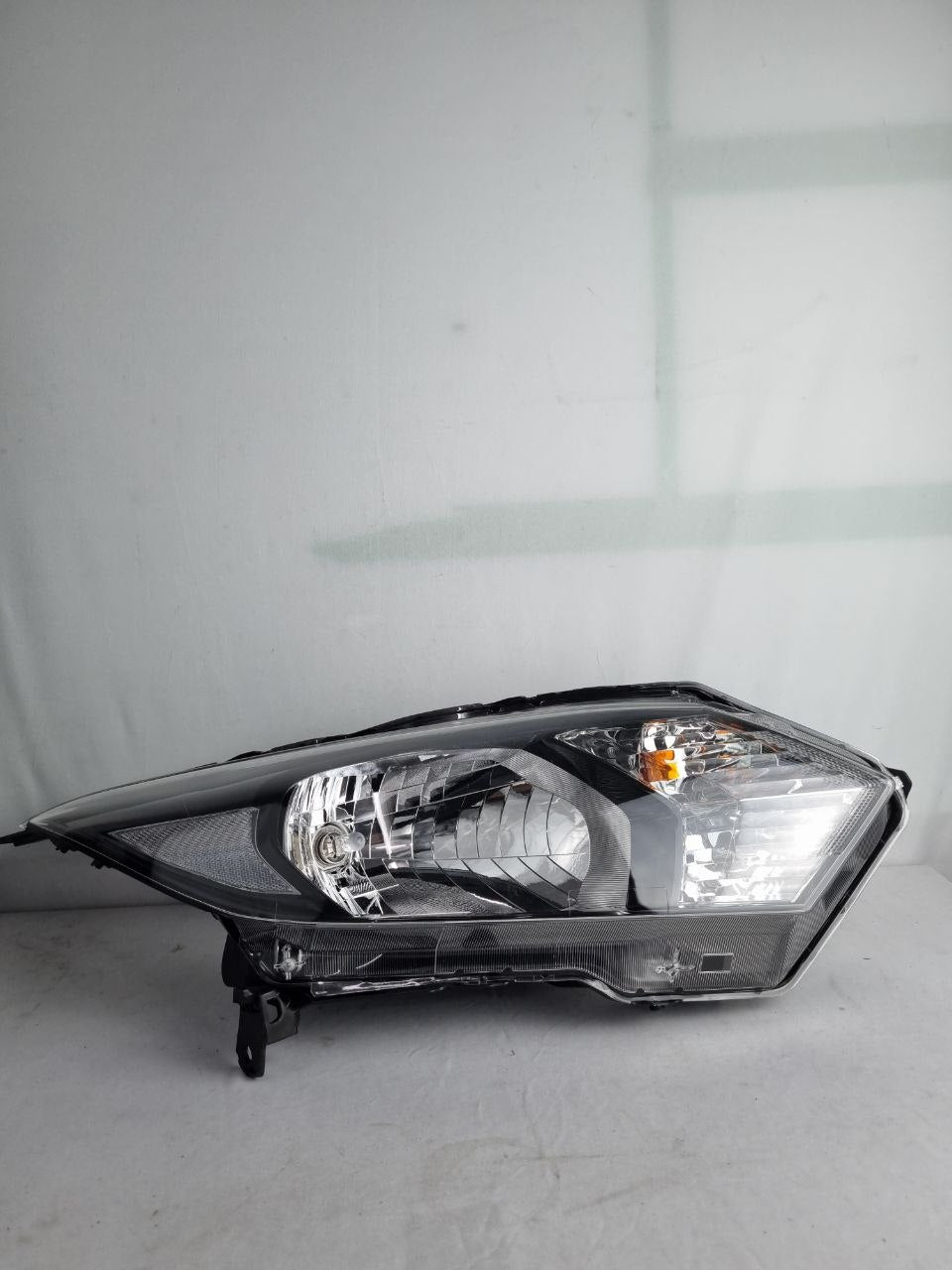 Farol Lado Direito Honda Hrv 2017/2019 Original Recuperado