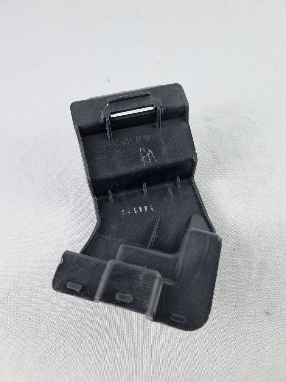 Suporte Fixação Farol Diant Toyota Hilux 2005/2015