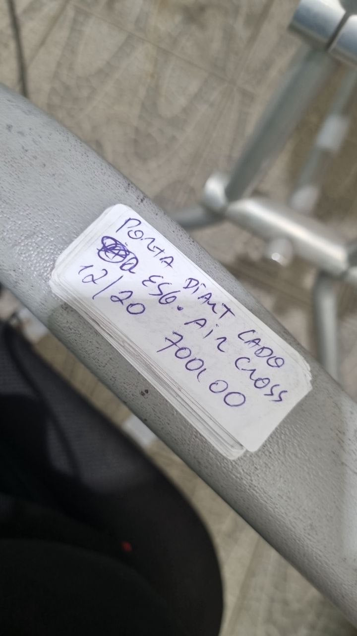 Porta Diant Esq Fiat Toro 2016/2024 Usada