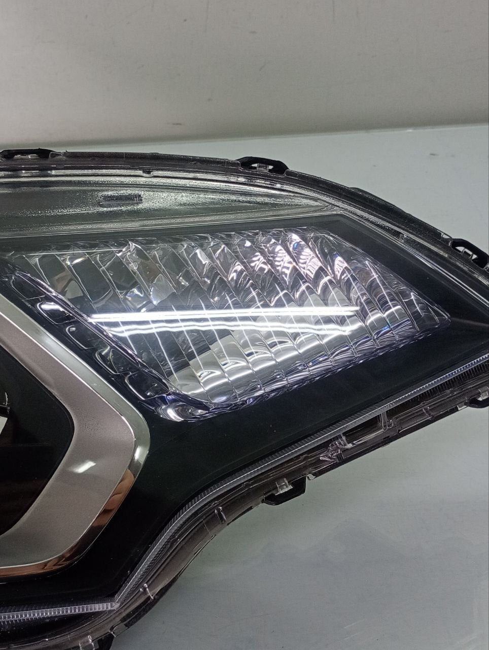 Farol direito fit 2015/
Fit TYC