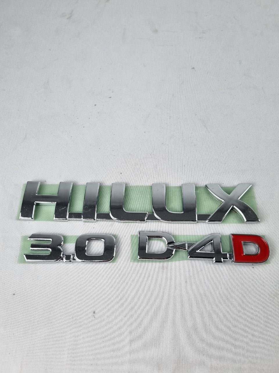 Emblema Lateral Hilux 3.0 D4D Toyota Hilux 2006/2015