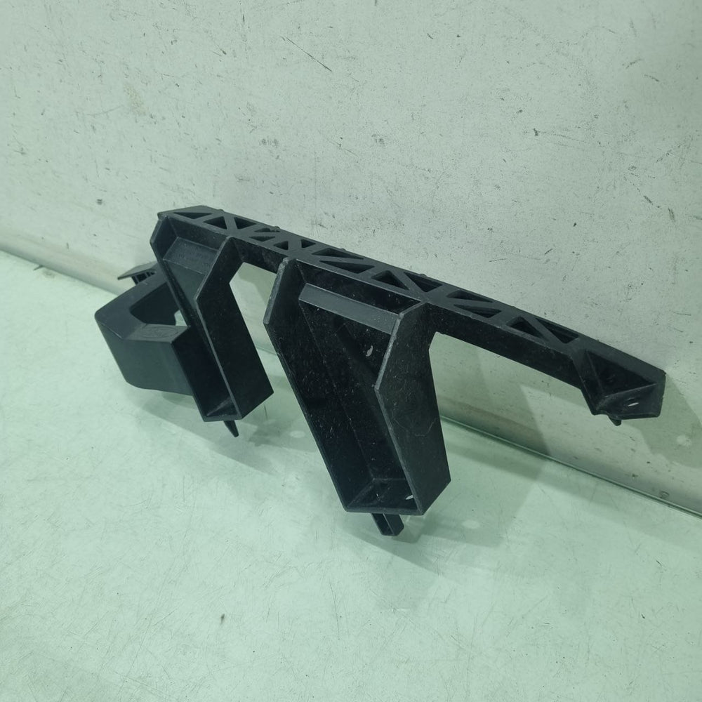 Guia Farol Diant Ford Ranger CE 2013/2017 Usado
