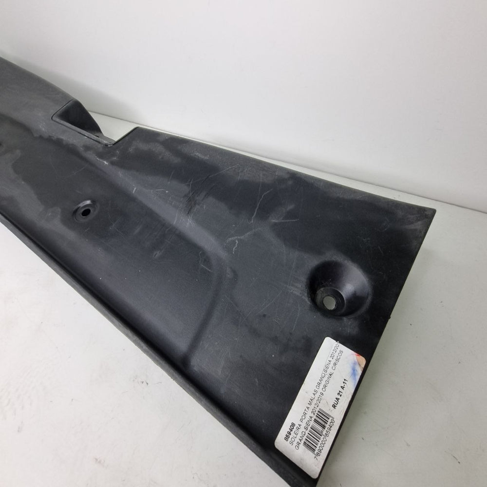 Soleira Porta-Malas Fiat Grand Siena 2012/2019 Usada