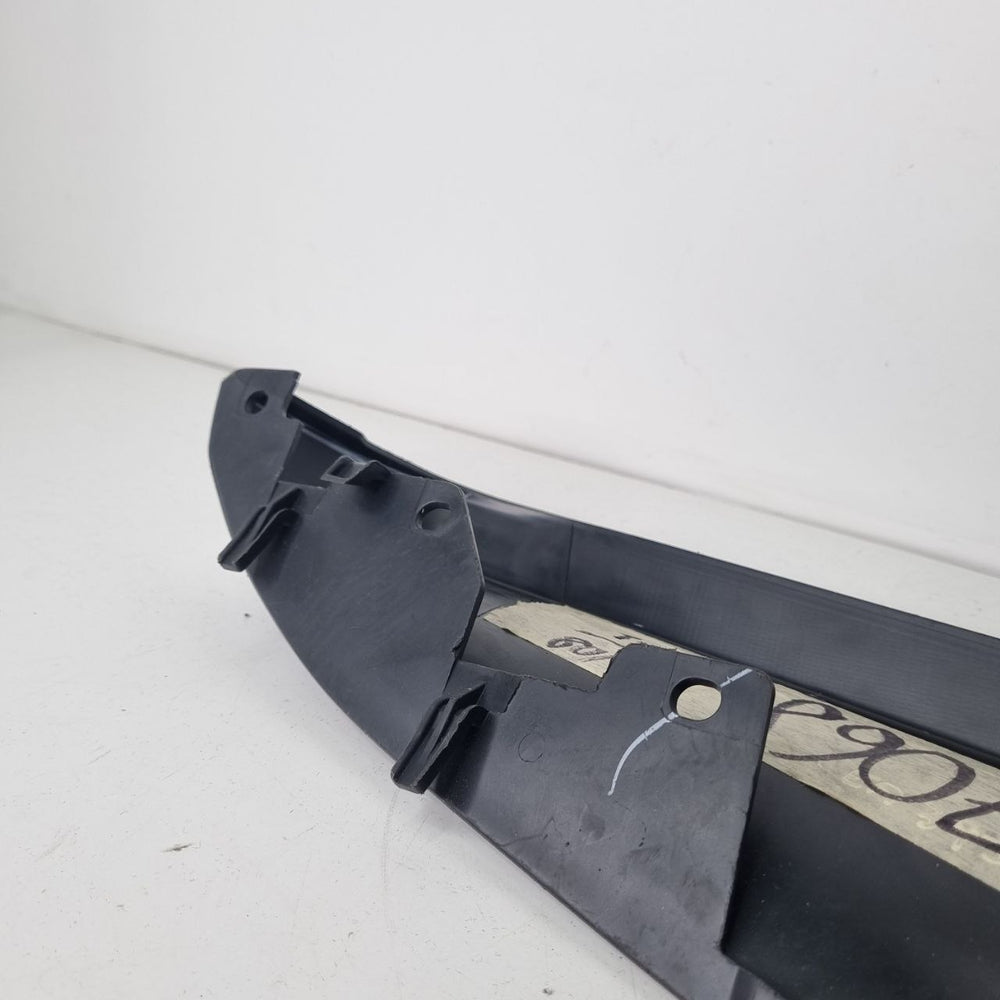 Moldura Inferior Direita Parachoque Jeep Grand Cherokee 2014/2016 Nova