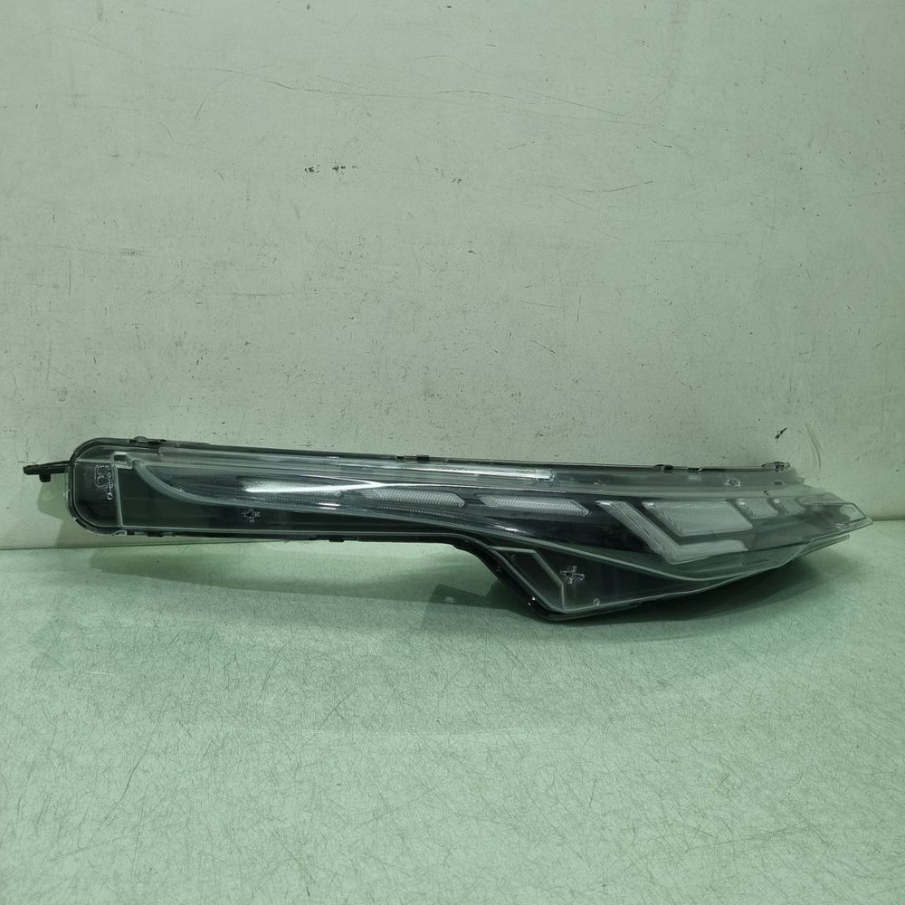 Farol Diant Sup LED Dir Fiat Toro 2026/2027