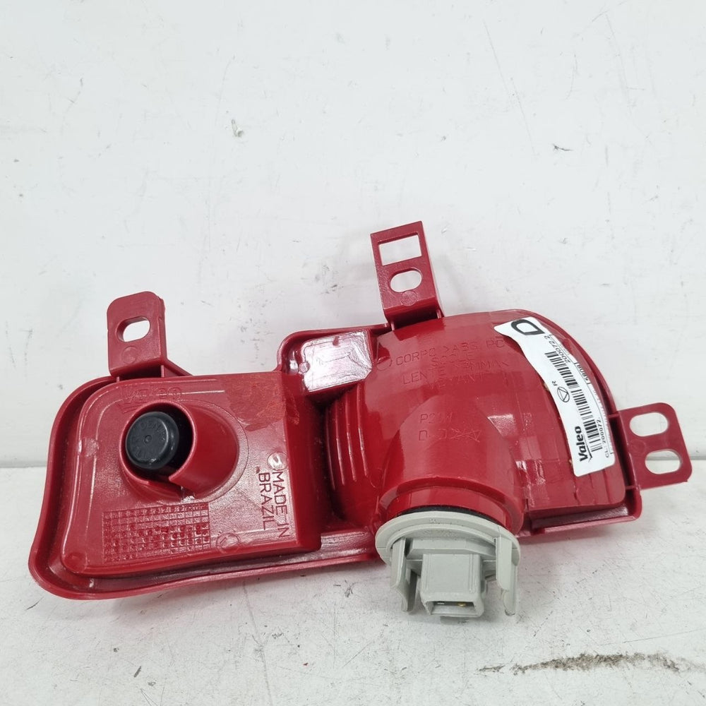 Lanterna de neblina lado direito peugeot 207 sedan 2008 a 2012