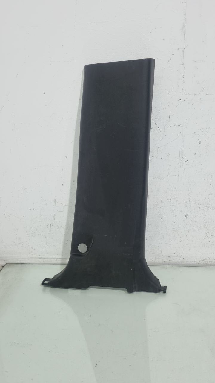 Acabamento Coluna Central Direita Nissan Frontier 2013/2016