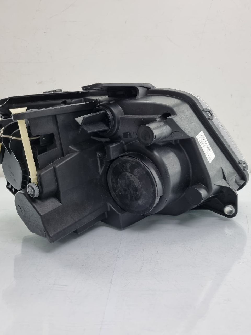 Farol Diant Esq Volkswagen Amarok 2011/2015