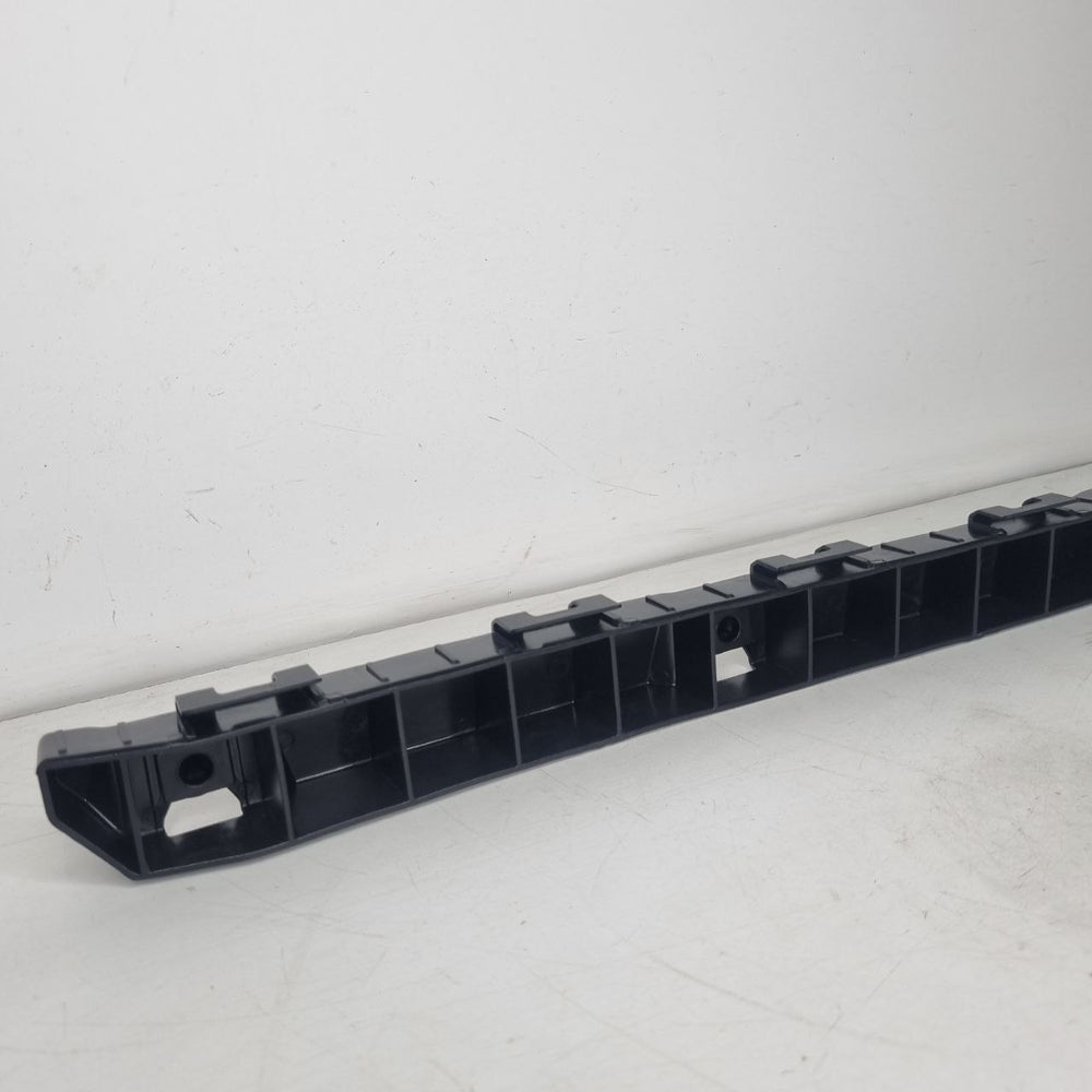 Guia Para-choque Tras Esq Hyundai ix35 2010/2017