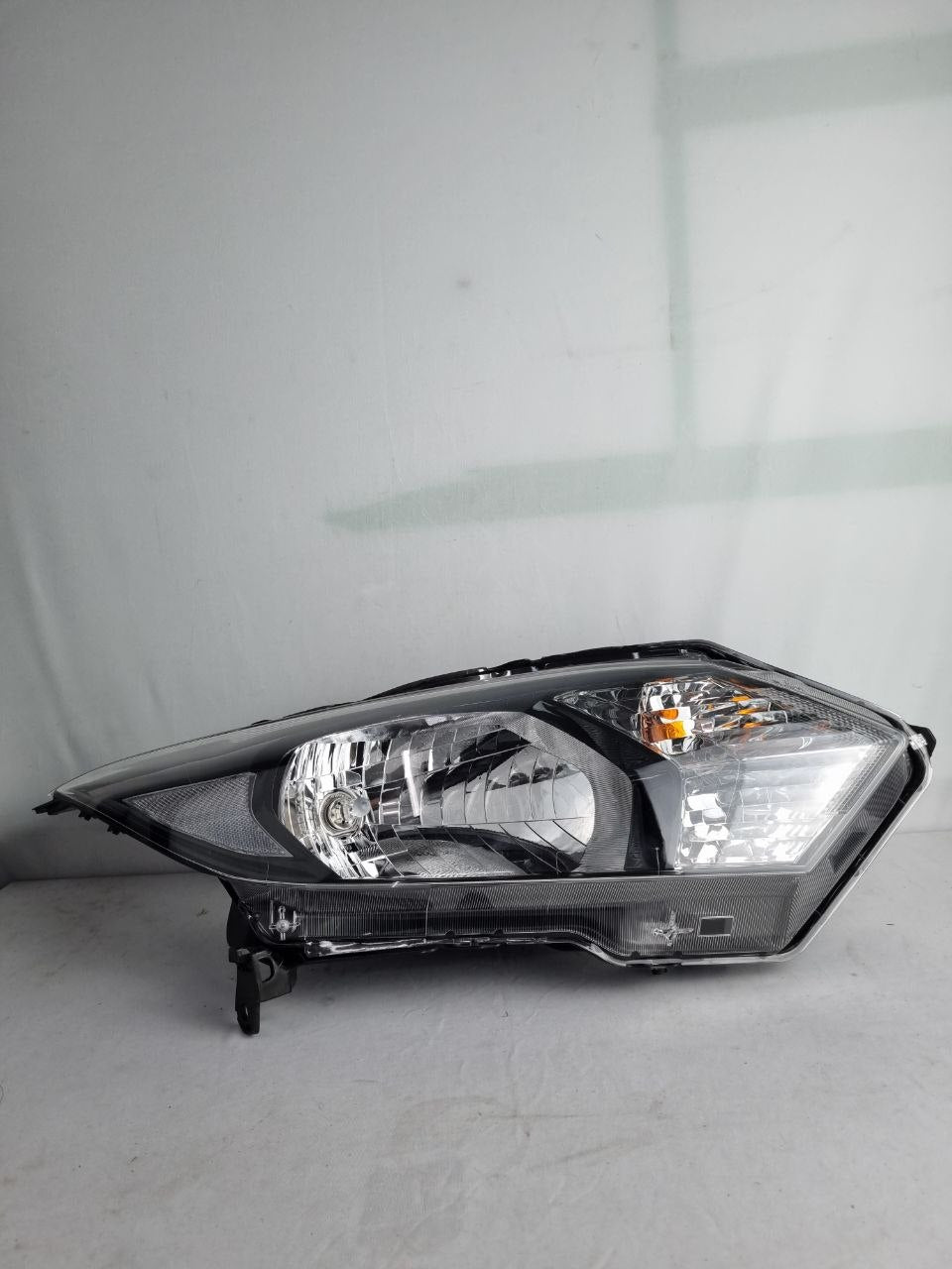 Farol Lado Direito Honda Hrv 2017/2019 Original Recuperado