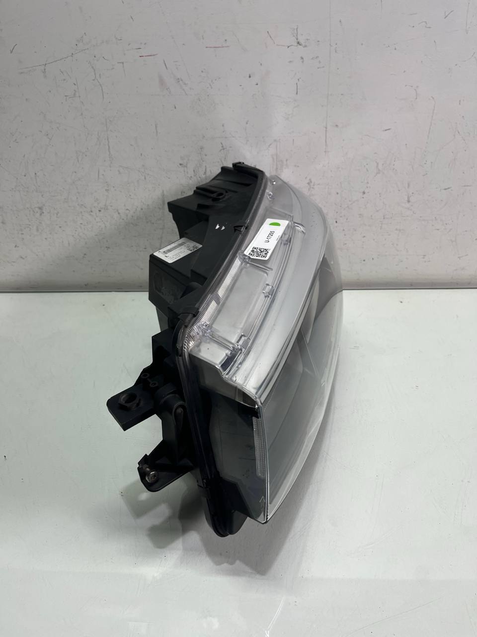Farol lado esquerdo full léd Volkswagen Taos 2022 a 2025