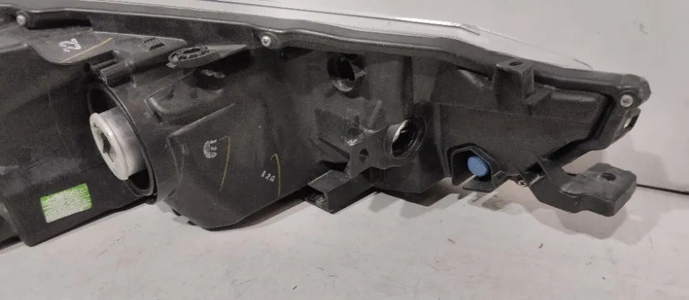 Farol Esquerdo Toyota Yaris 2018/2022 Esquerdo/motorista