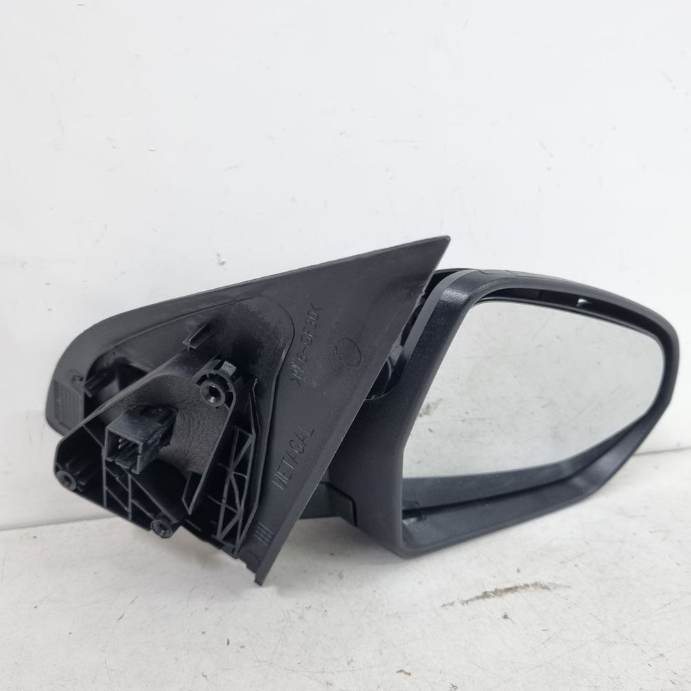 Retrovisor Diant Dir Chevrolet Cobalt 2011/2019