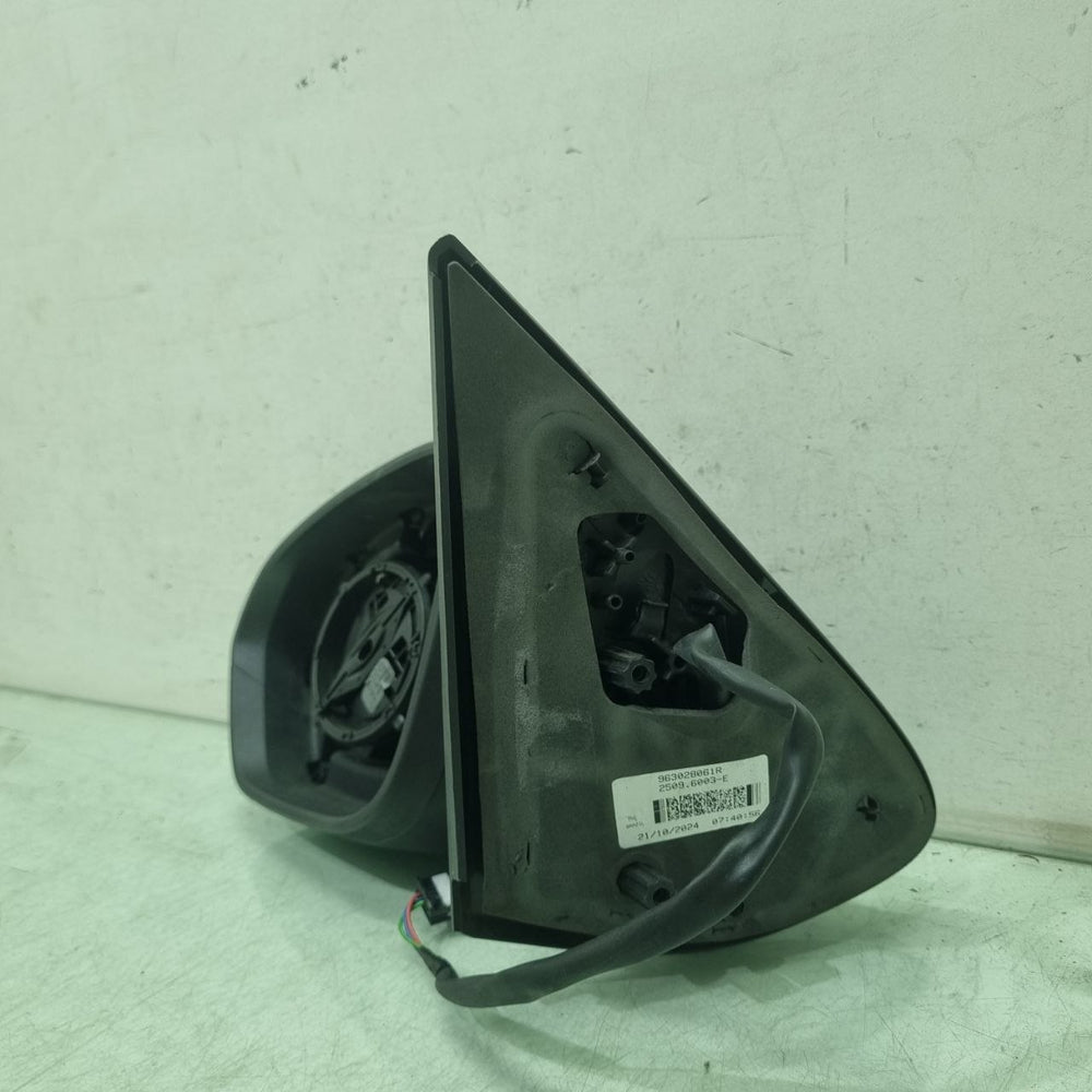 Retrovisor Externo Esq Renault Duster 2024/2024