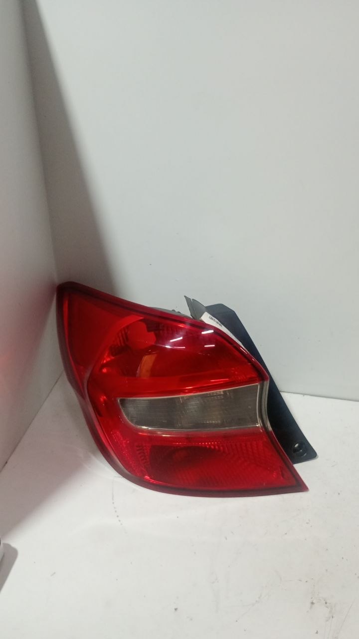 Lanterna traseira esq Ford ka hatch 2015 a 2018