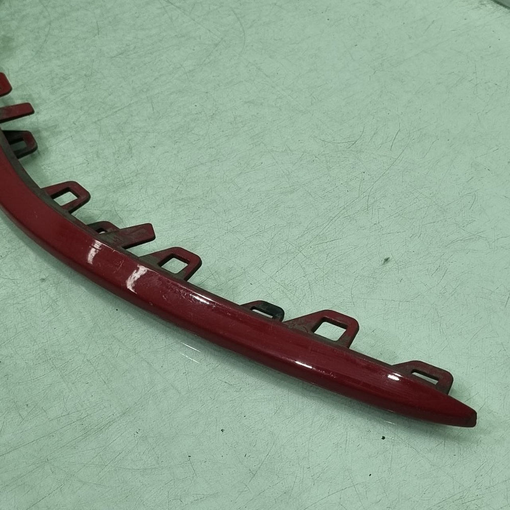 Friso Inf Parachoque Esq Fiat Fastback 2022/2024 Usado