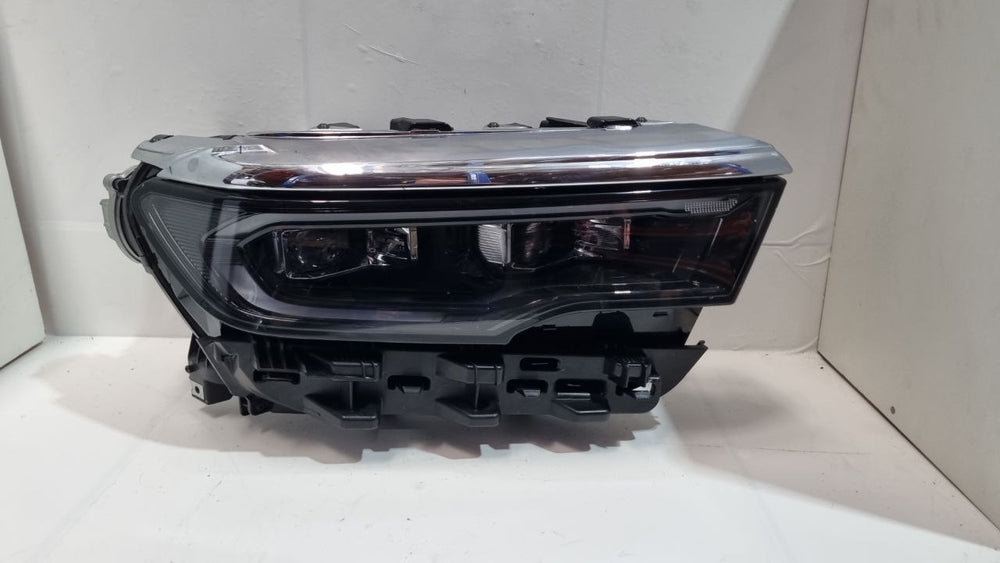 Farol Dir Ram Rampage Full led 2023/2025 Usado