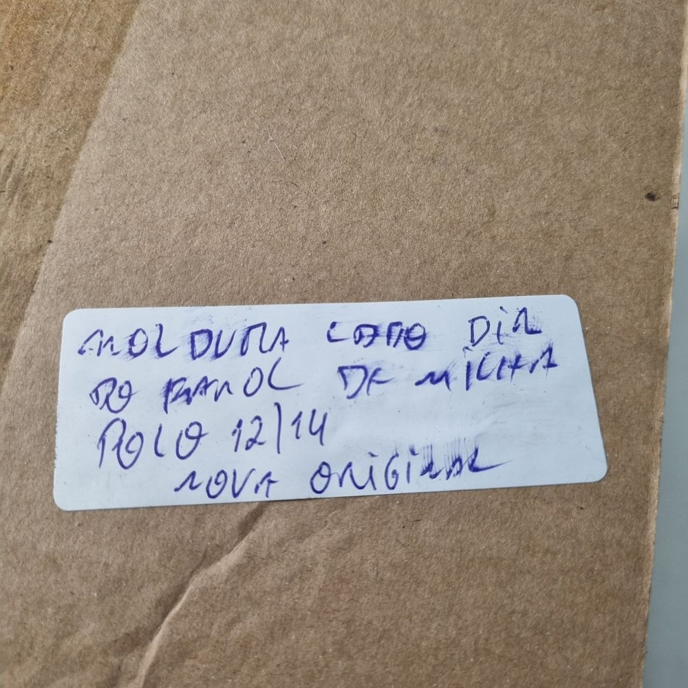 Moldura Canto Farol Milha Direita VW Polo 2012/2014 Nova