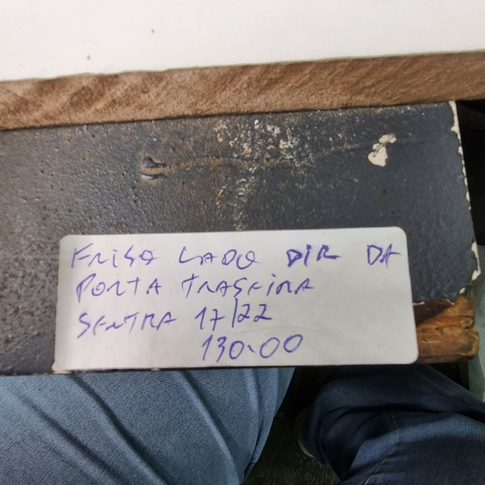 Friso Porta Traseira Direita Nissan Sentra 2017/2022 Usado