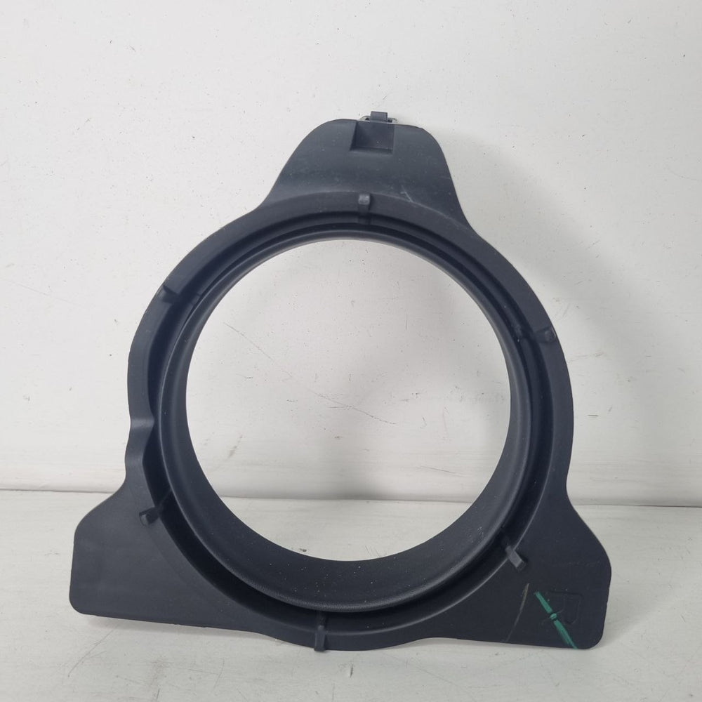 Suporte Moldura Farol de Milha Dir Toyota Hilux 2012/2016
