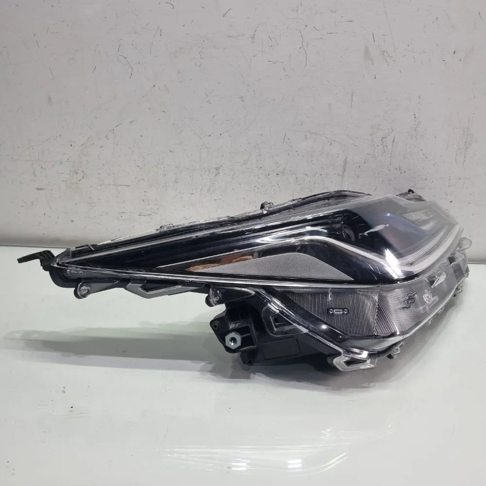 Farol Direito Corola 2021/2023 Recuperado