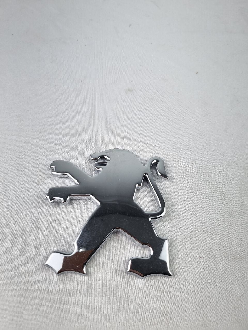 Emblema Diant/Tras Leão Peugeot 206/207/307/308/3008