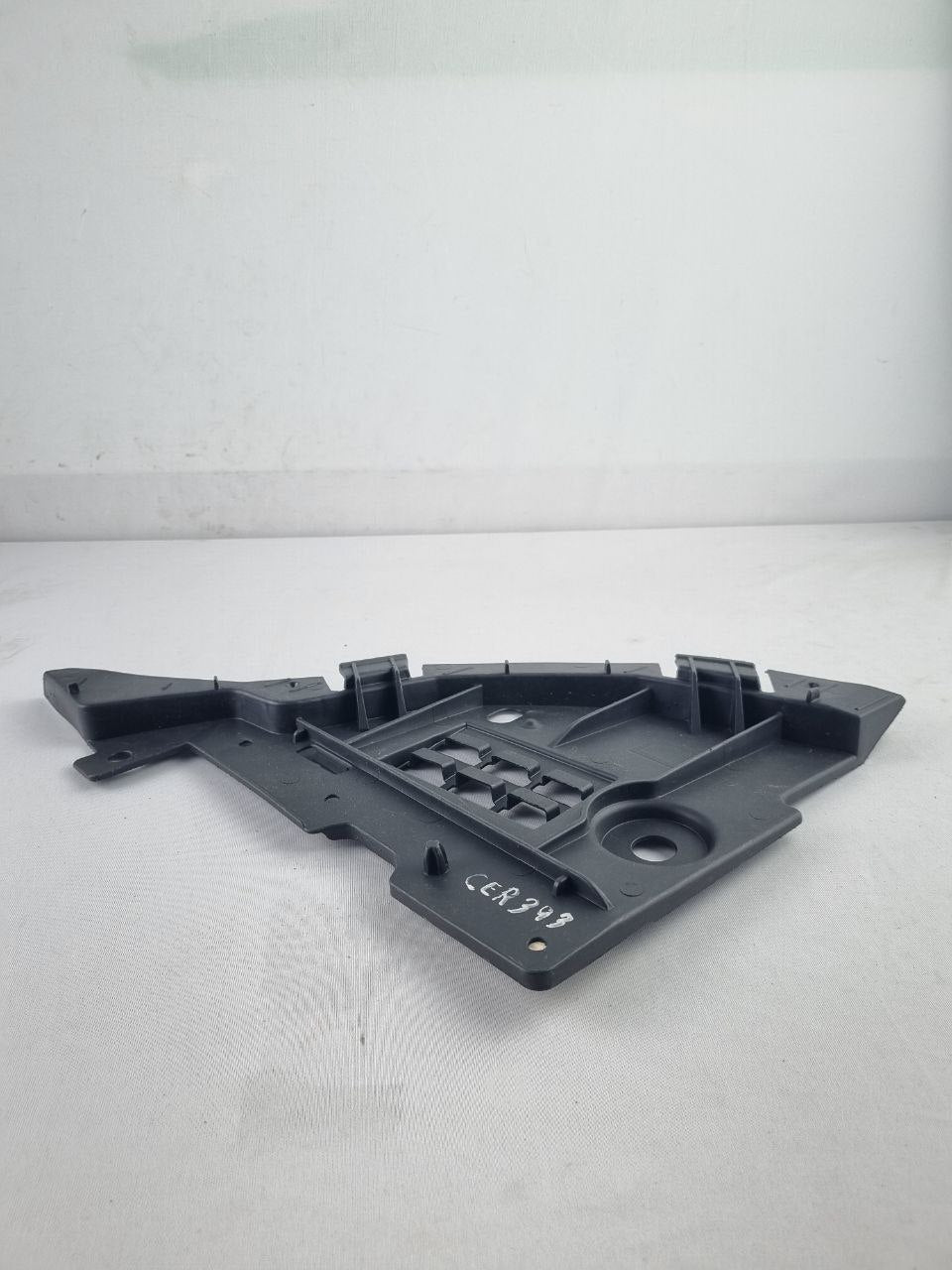 Defletor Inferior Diant Dir Renault Sandero 2008/2014 -