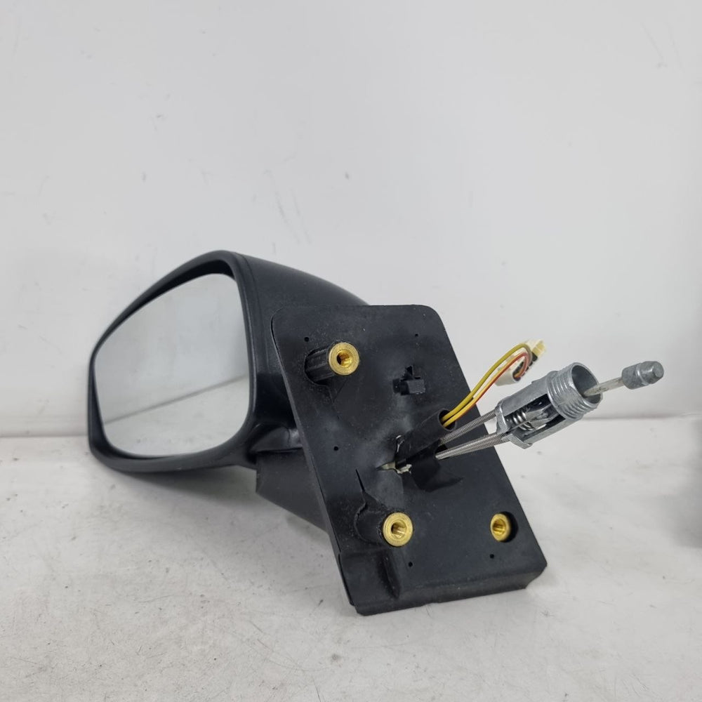 Retrovisor Esq Fiat Idea 2004/2010