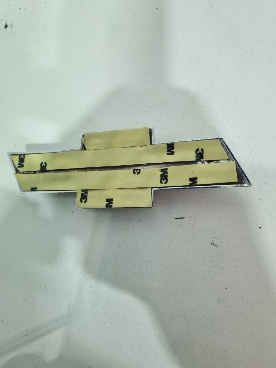 Emblema Tampa Tras Chevrolet Agile 2009/2014