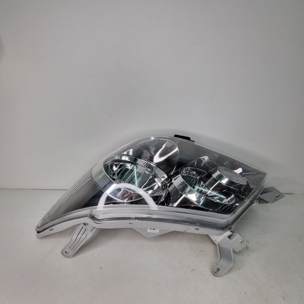 Farol Diant Esq TYC Toyota Hilux SW4 2005/2008