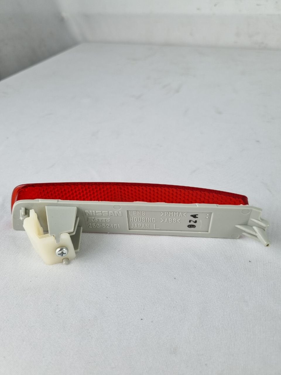 Refletor Para-choque Tras Esq Nissan Kicks 2017/2023