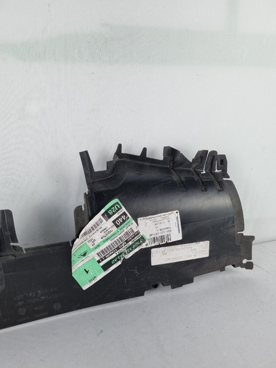 Defletor Ar Radiador Esq Volkswagen Golf 2013/2020