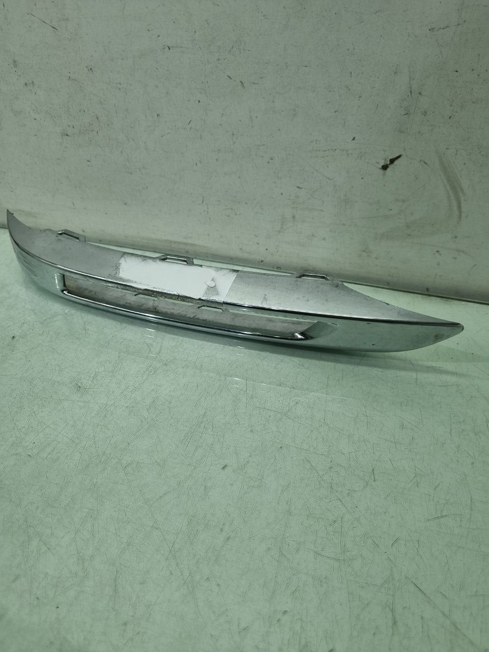Friso Cromado Lateral Esquerdo Mercedes-Benz GLK 2014/2018 Usado
