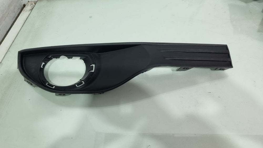 Moldura Farol Milha Dir Chevrolet S10 2017/2022