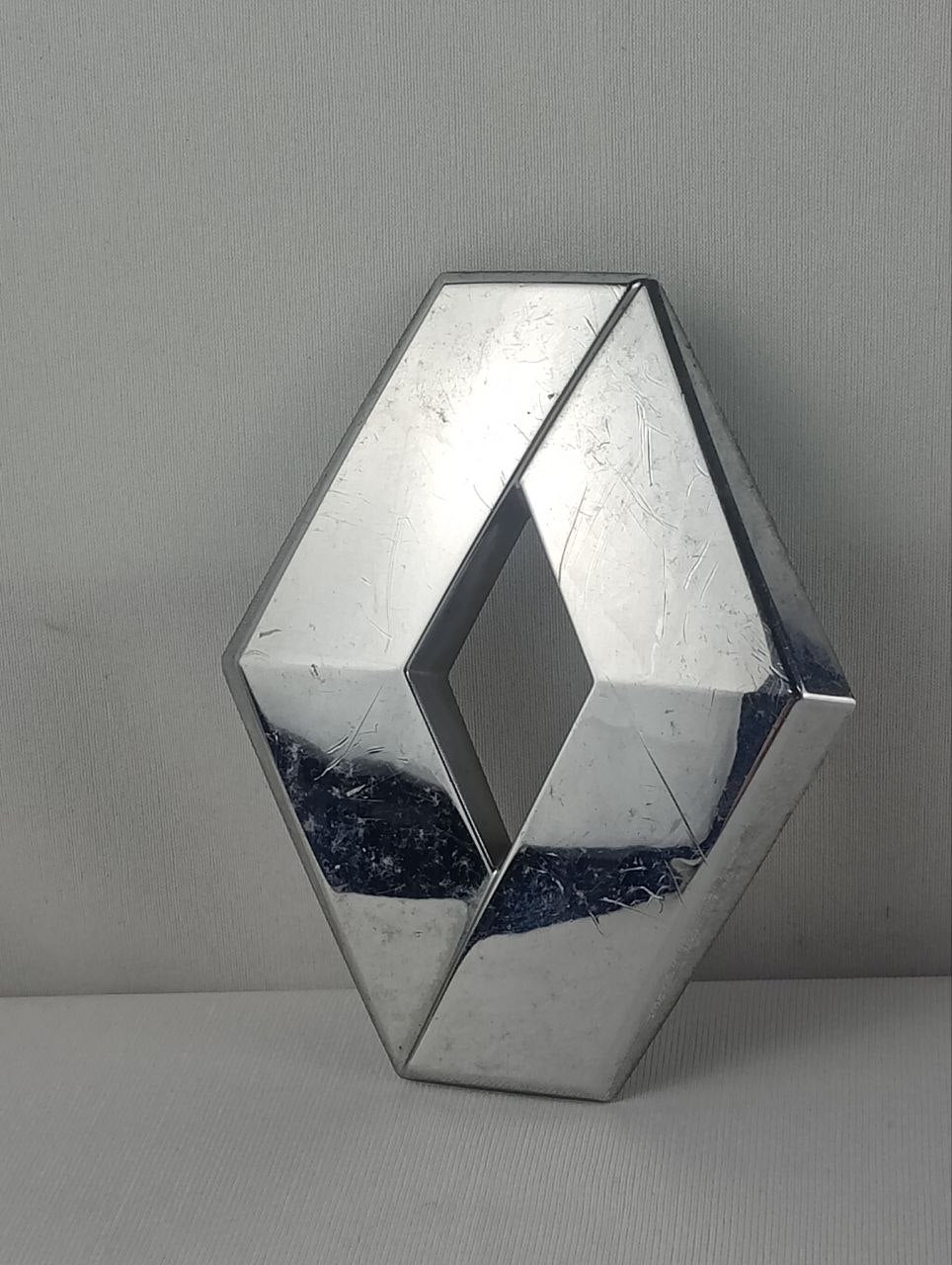 Emblema Traseiro Renault Logan/Sandero/Duster 2008/2016 Novo