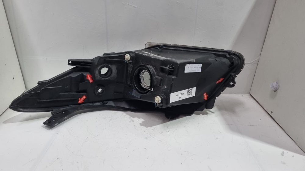 Farol Diant Dir GM Onix 2012/2016 Usado