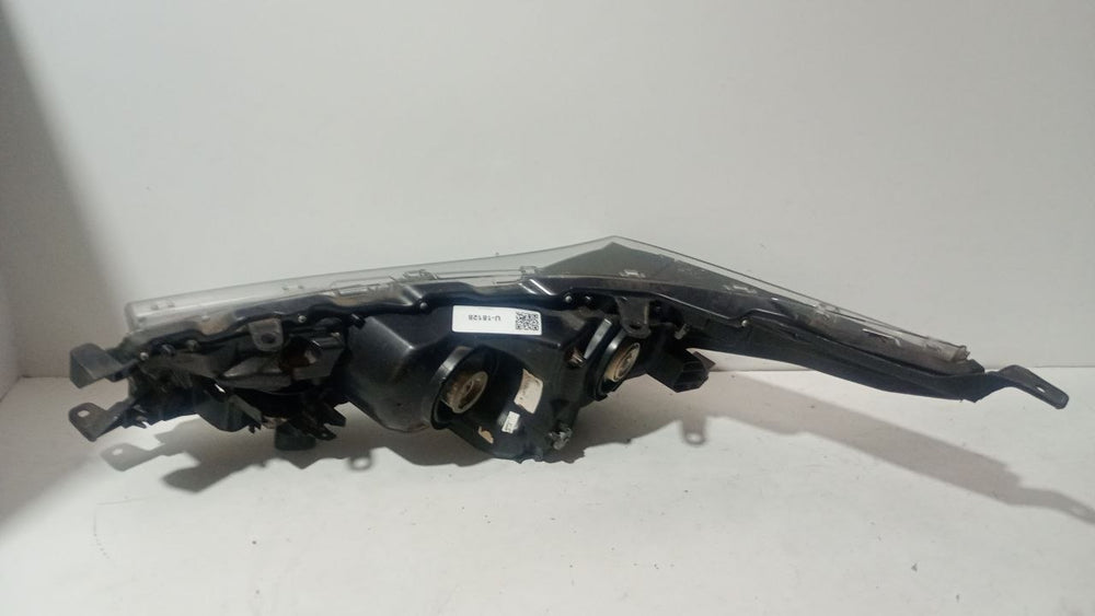 Farol lado direito Toyota corolla 2015 a 2018