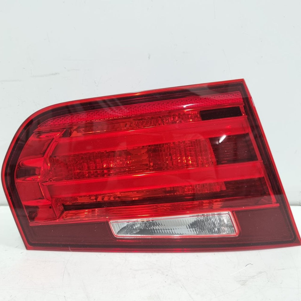 Lanterna Tras Esq Tampa BMW Serie 3 2012/2016