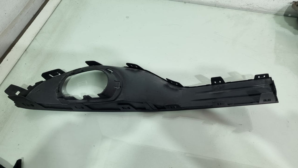 Moldura Farol Milha Dir Chevrolet S10 2017/2022