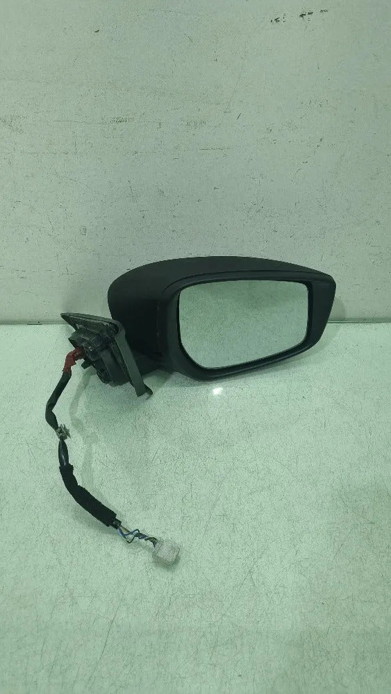 Retrovisor lado direito elétrico com pisca nissan kicks 2017 a 2023